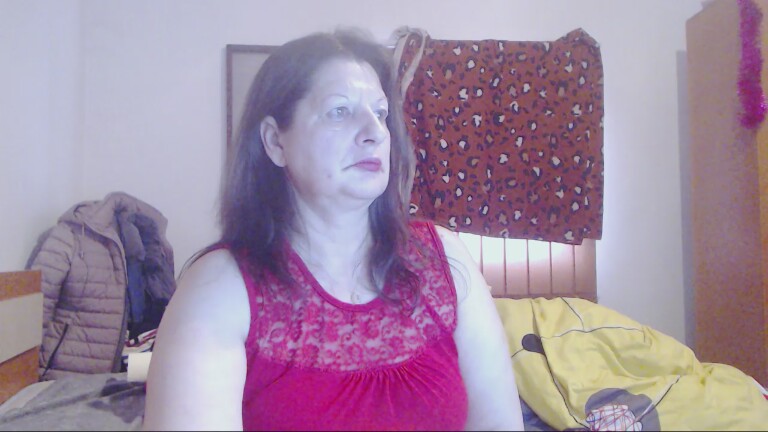 ExtasyMature's Streamate show and profile