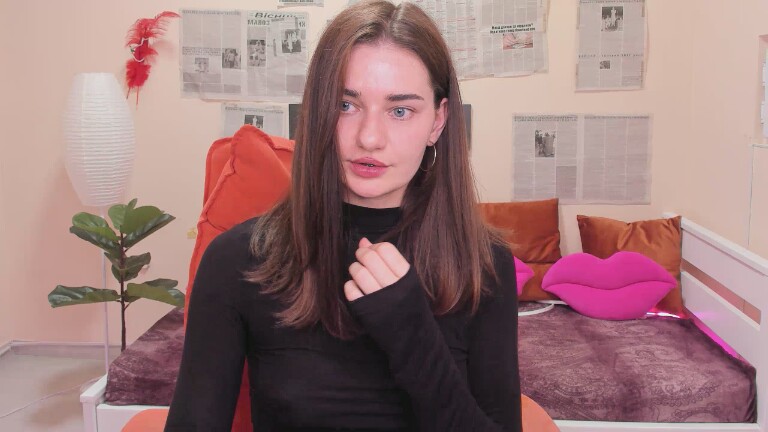 DemiLinda's Streamate show and profile