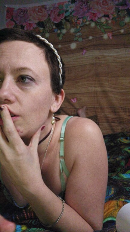 CircaDouxxx's Streamate show and profile