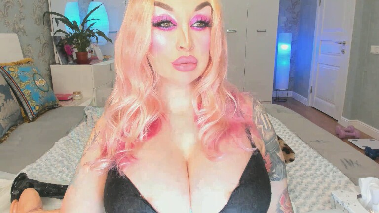 LoraFlower's Streamate show and profile