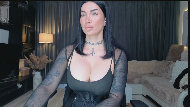 ElektraSheDemon's Streamate show and profile