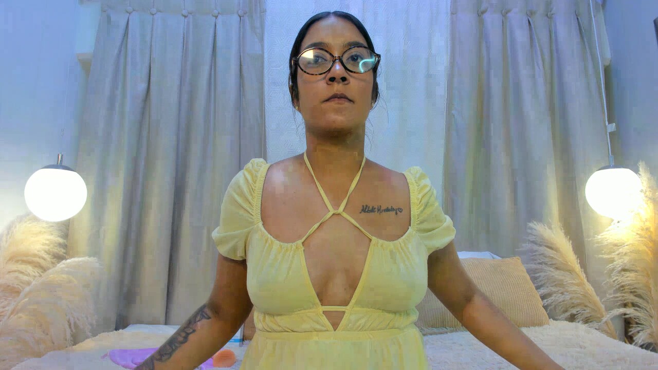 Sharlotte_Rose