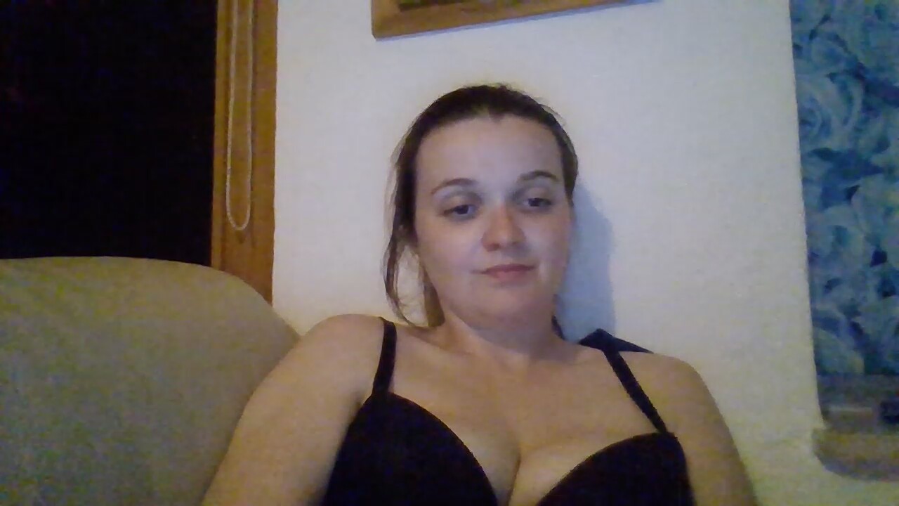 Naughty_LittleCara