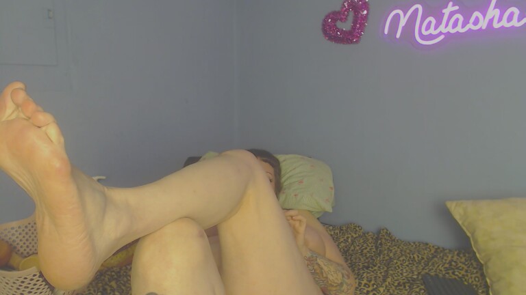 NatashaSalad's Streamate show and profile