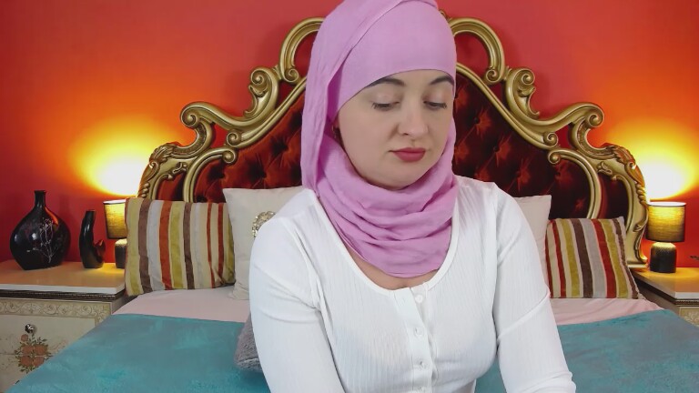 ANNALYAx's Streamate show and profile